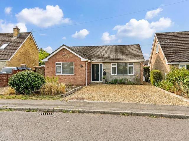 Bungalow for sale in Woodfalls, Lover