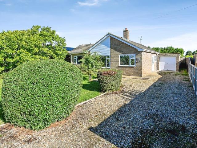 Bungalow for sale in Four Gotes, Cambridgeshire