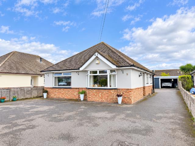 Bungalow for sale in Somerford, Christchurch