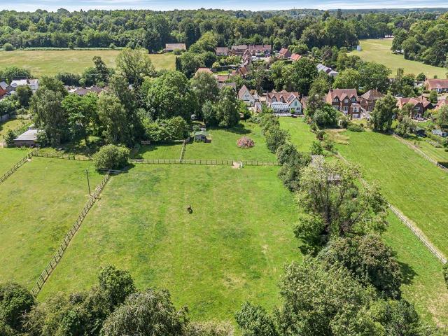 Bungalow for sale in Berrick Salome, Oxfordshire