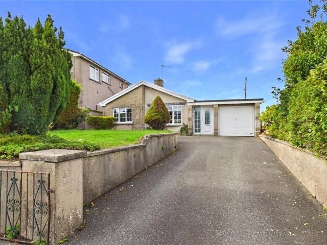 Bungalow for sale in Pentlepoir, Wales