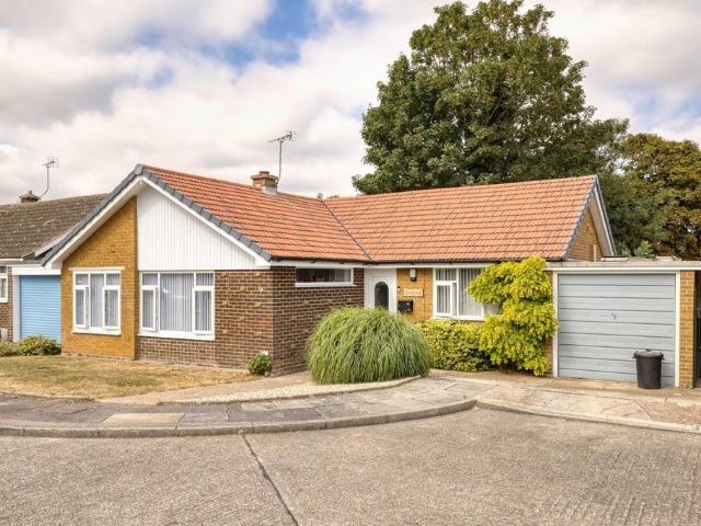 Bungalow for sale in Chilton, Acol