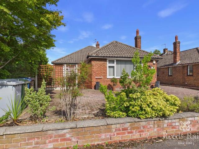 Bungalow for sale in Altrincham, Trafford