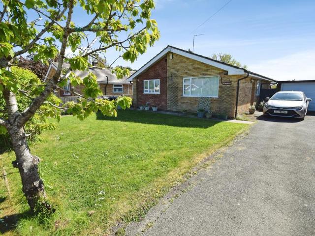 Bungalow for sale in Belleau, Lincolnshire
