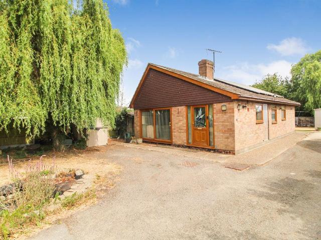 Bungalow for sale in Lower Shelton, Bedfordshire
