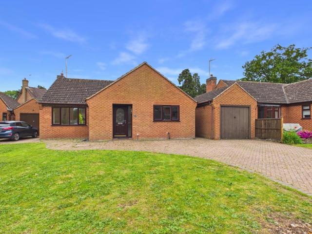 Bungalow for sale in Myton Park, Green Close