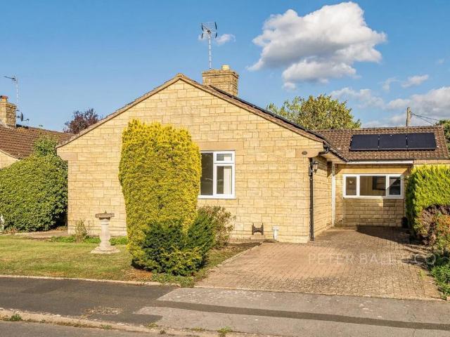 Bungalow for sale in Pamington, Gloucestershire