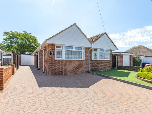Bungalow for sale in Birchington, Acol