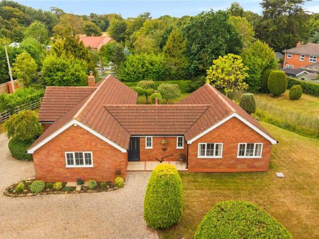 Bungalow for sale in Belleau, Lincolnshire