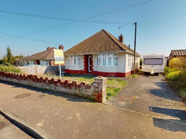 Bungalow for sale in Elvington, Ash