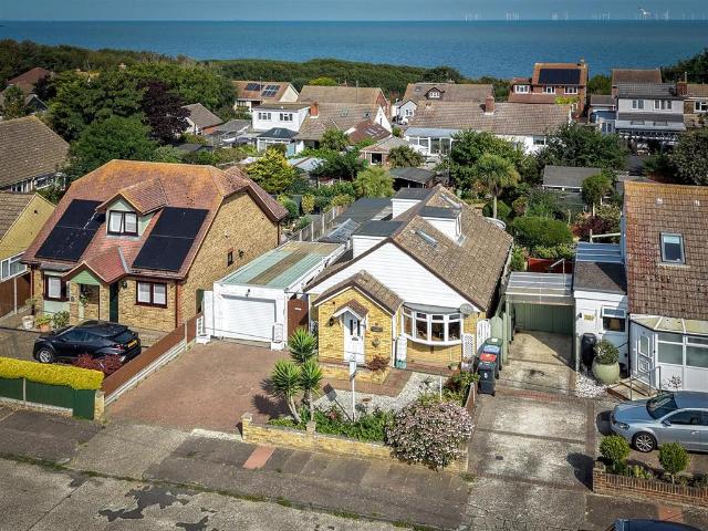 Bungalow for sale in Hillborough, The Bridge