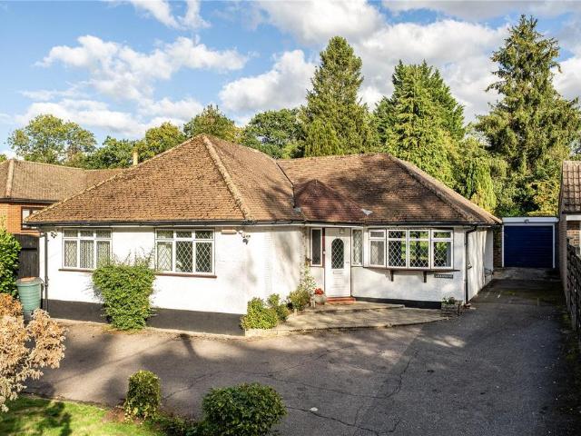 Bungalow for sale in Hillview, Surrey