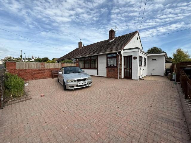 Bungalow for sale in Nailsea, North Somerset