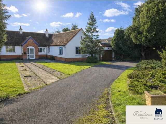 Bungalow for sale in Stanford On Avon, Leicestershire