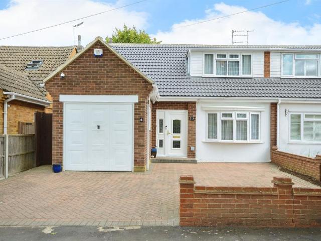 Bungalow for sale in St Stephen, Five Acres