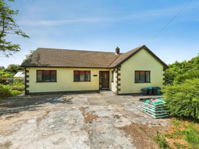 Bungalow for sale in Cynwyl Elfed, Wales