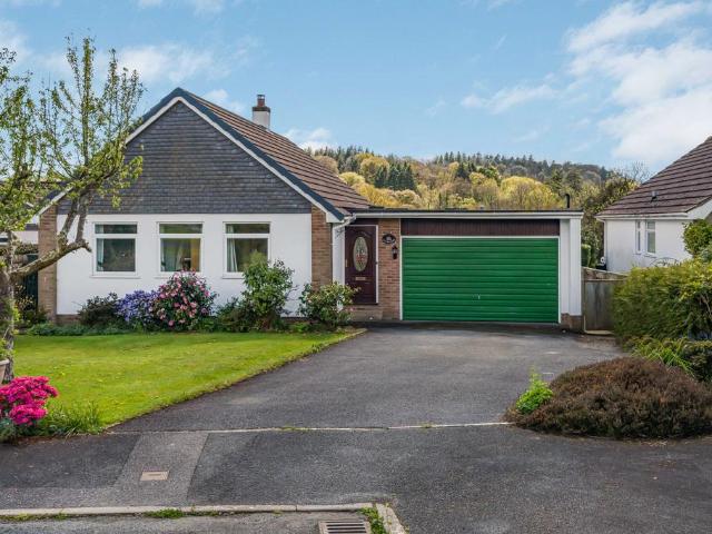 Bungalow for sale in Strode, Devon