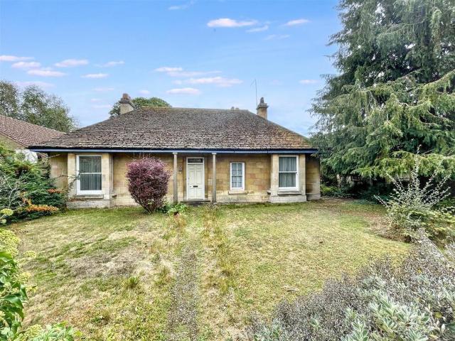 Bungalow for sale in Empingham, Rutland