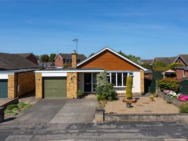 Bungalow for sale in York
