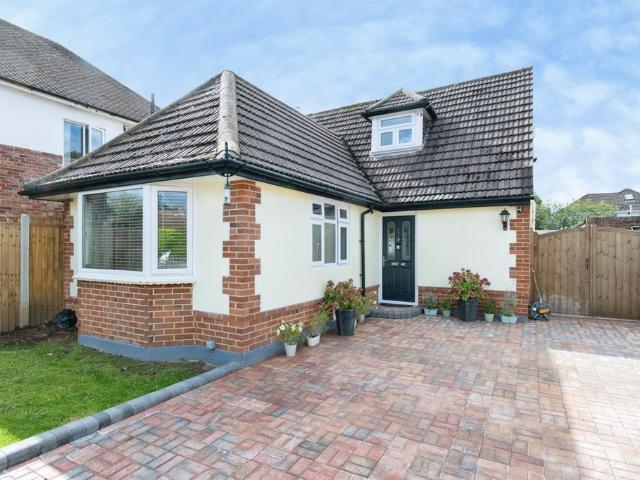 Bungalow for sale in Holdenhurst, Bournemouth