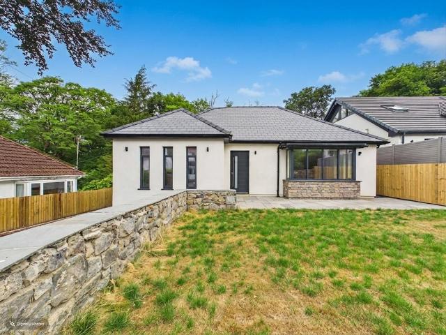 Bungalow for sale in Bishopston, Wales
