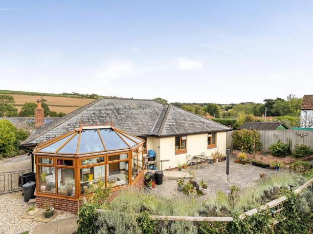Bungalow for sale in Kilve