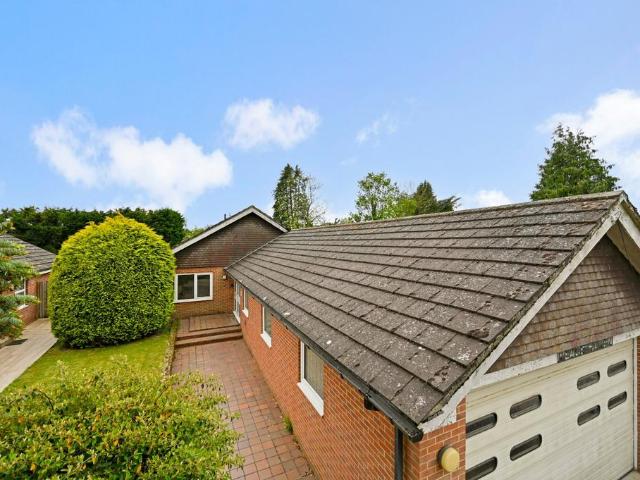 Bungalow for sale in Wye, Bridgefield