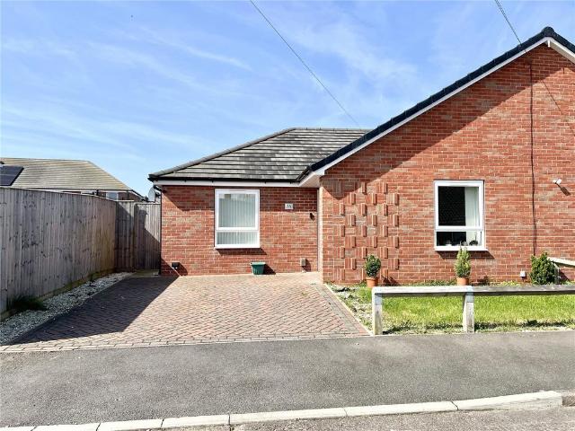 Bungalow for sale in Nunsthorpe, Grimsby