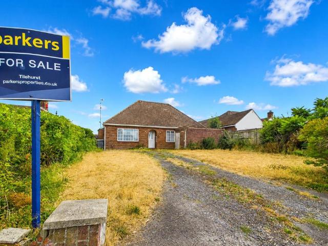 Bungalow for sale in West Berkshire