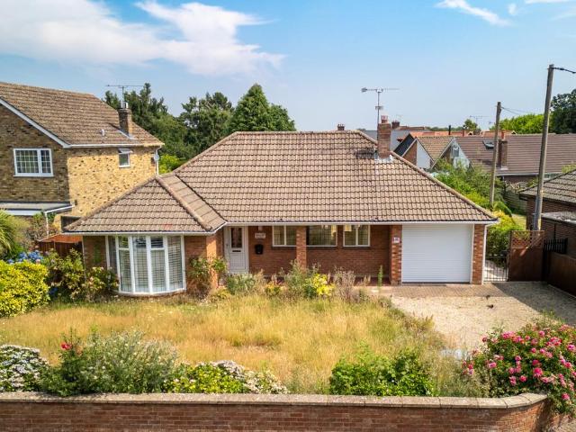 Bungalow for sale in Naphill, Buckinghamshire