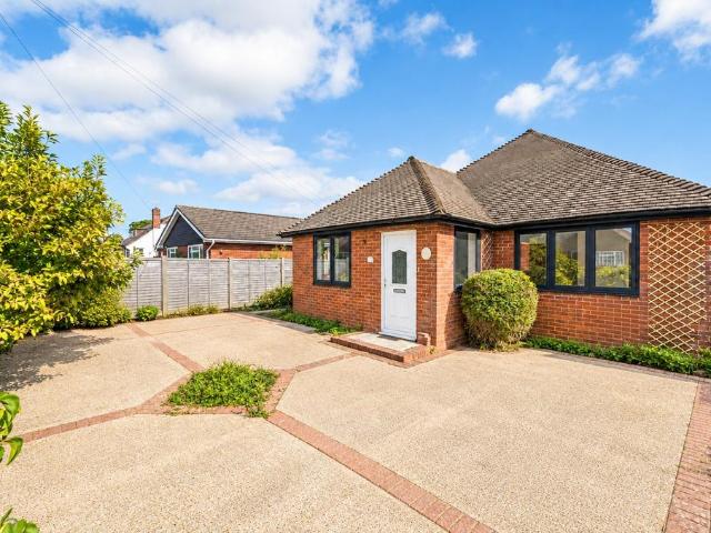 Bungalow for sale in Ferring, Arun