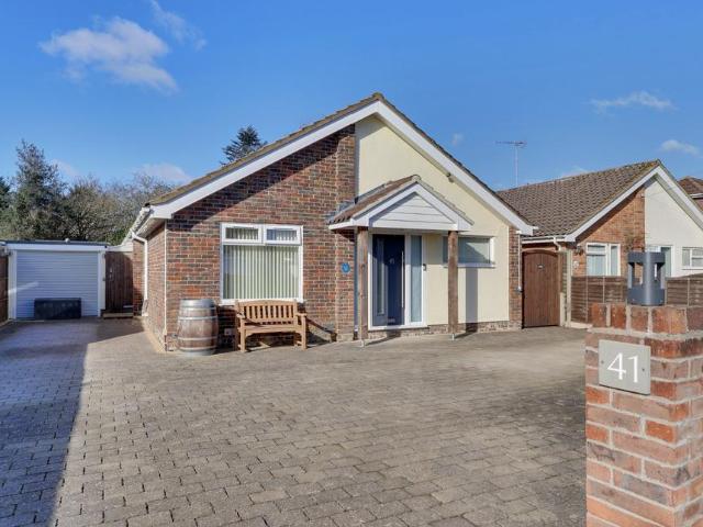 Bungalow for sale in Denmead, Hampshire