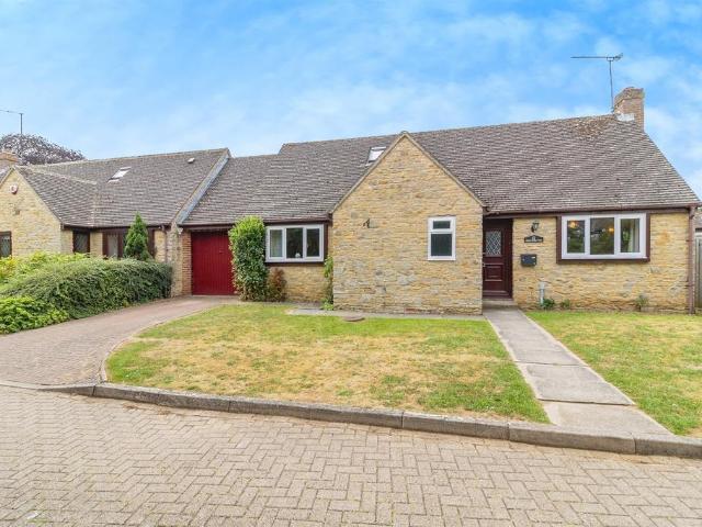 Bungalow for sale in Stoke Goldington