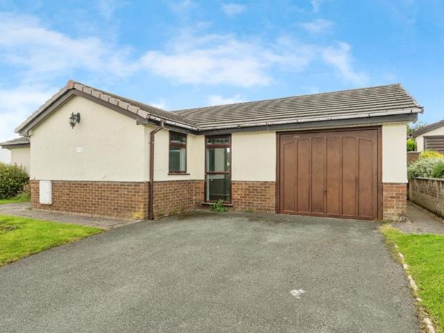 Bungalow for sale in Halkyn, Pentre Halkyn