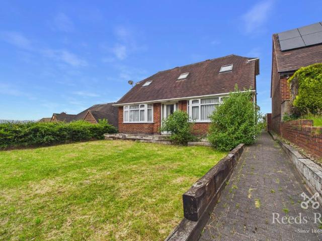 Bungalow for sale in Loundsley Green, East Midlands