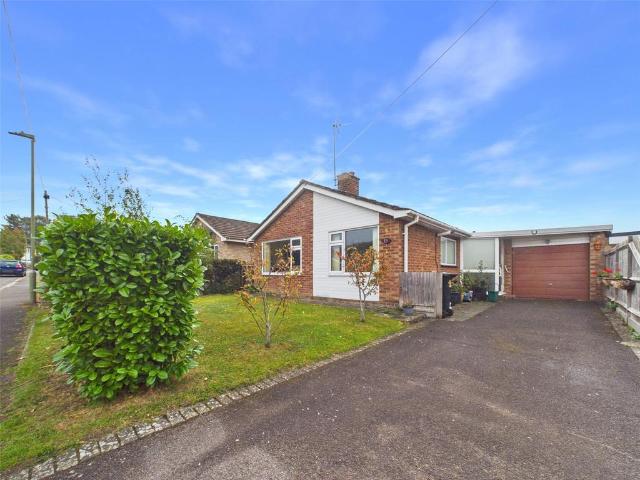 Bungalow for sale in Chinnor, South Oxfordshire