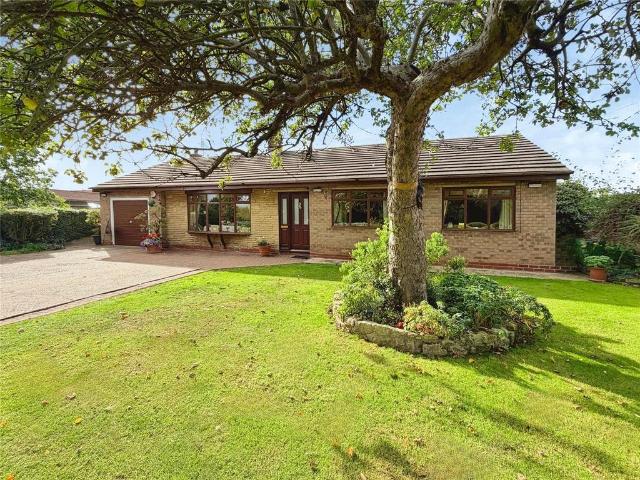 Bungalow for sale in Pickburn, Doncaster