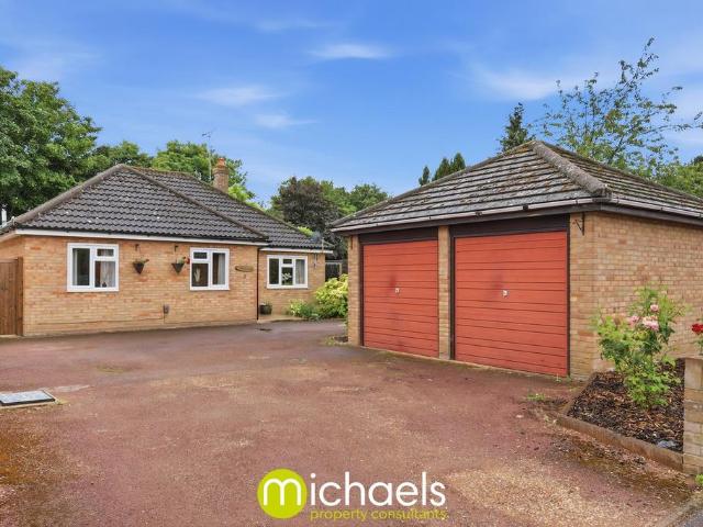 Bungalow for sale in Fordham Heath, Essex