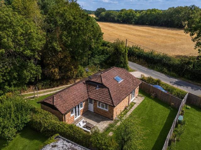 Bungalow for sale in St. Nicholas, Hurst
