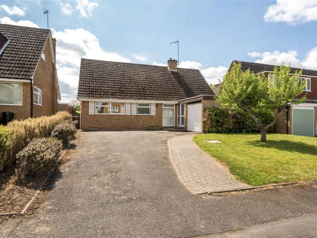 Bungalow for sale in Pitsford, Northamptonshire