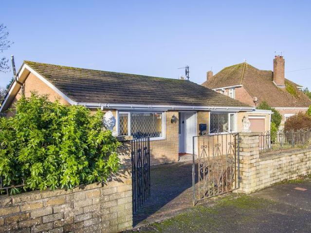 Bungalow for sale in Penarth, Wales