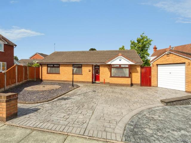 Bungalow for sale in Calderstones