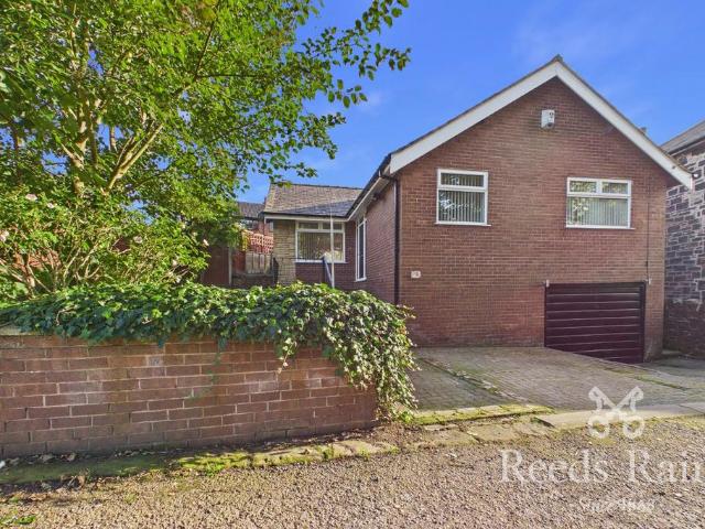 Bungalow for sale in Adlington, Chorley