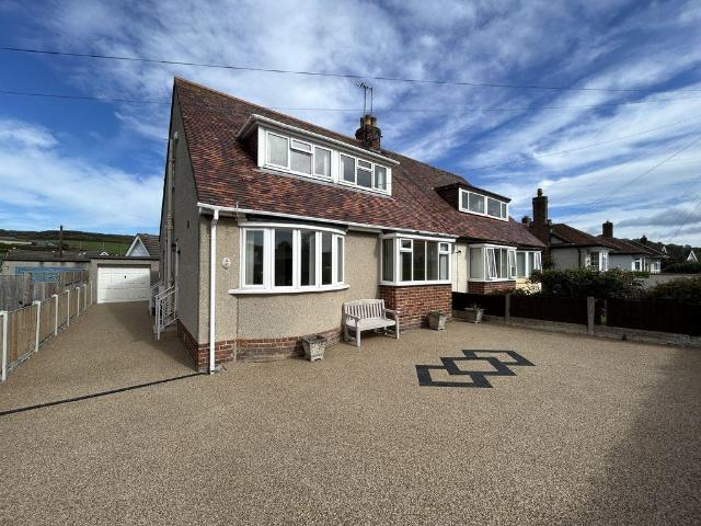 Bungalow for sale in Conwy, Wales