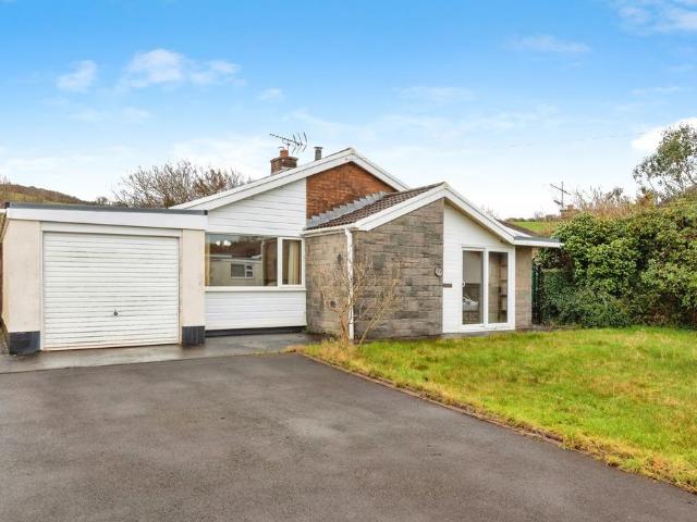 Bungalow for sale in Ferryside, Wales