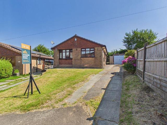 Bungalow for sale in Trub, Burnedge