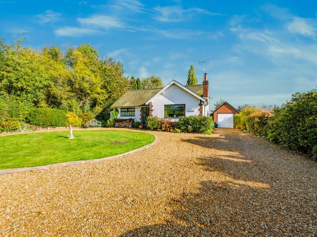 Bungalow for sale in Little Haywood, Stafford