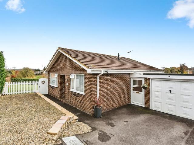 Bungalow for sale in Henfords Marsh, Warminster