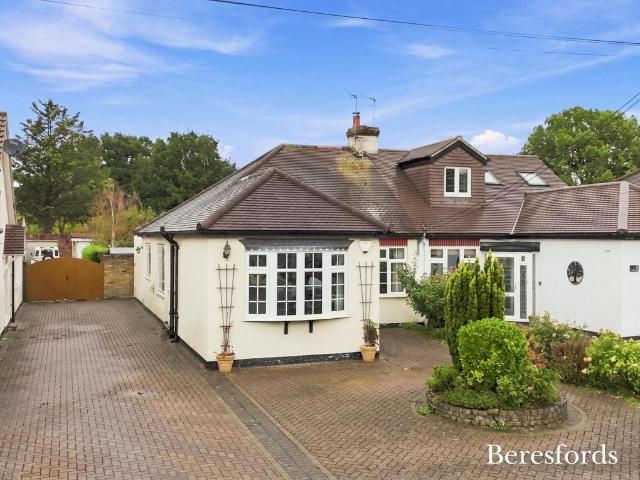 Bungalow for sale in Navestock Side, Essex
