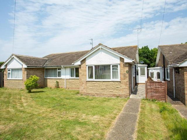 Bungalow for sale in South Tankerton, The Bridge